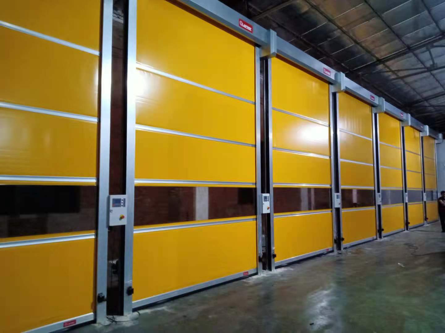 佛山展宏圖安裝后 (2).jpg